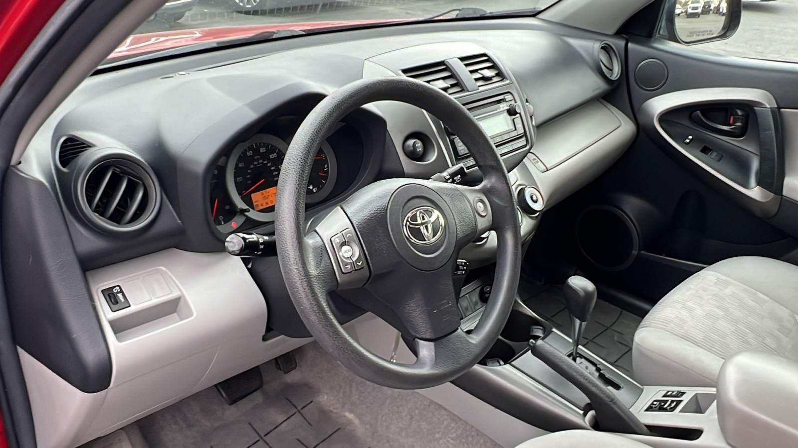 2012 Toyota RAV4 BASE 2