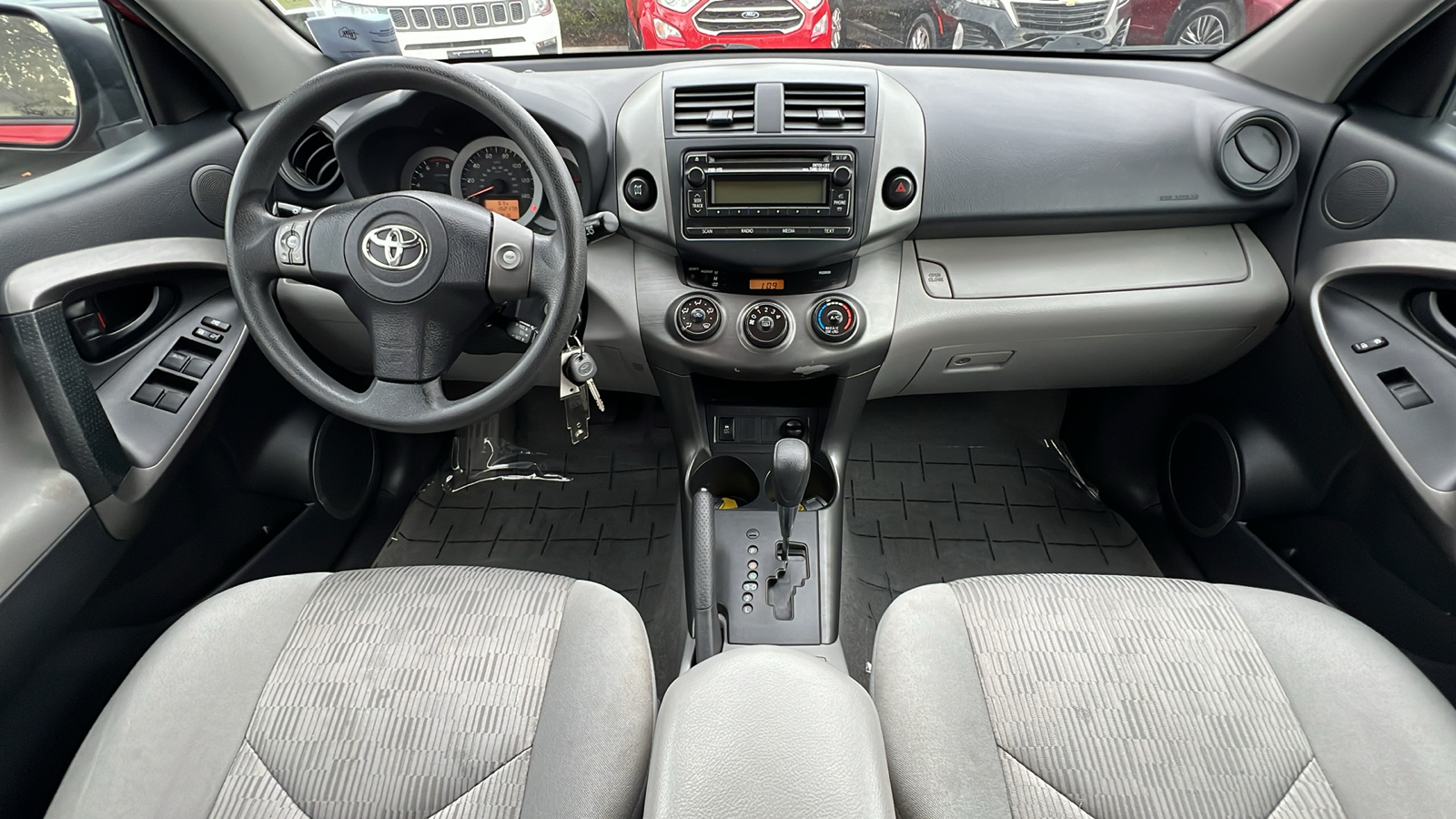 2012 Toyota RAV4 BASE 10