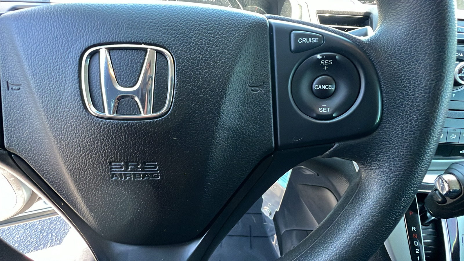 2014 Honda CR-V LX 29