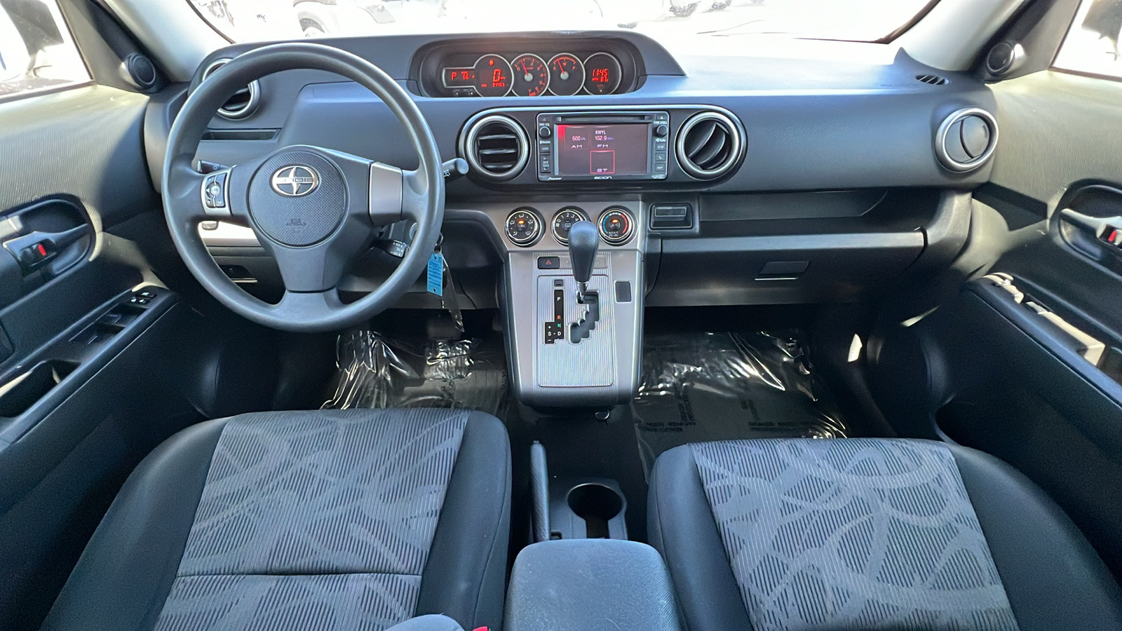 2014 Scion xB  10