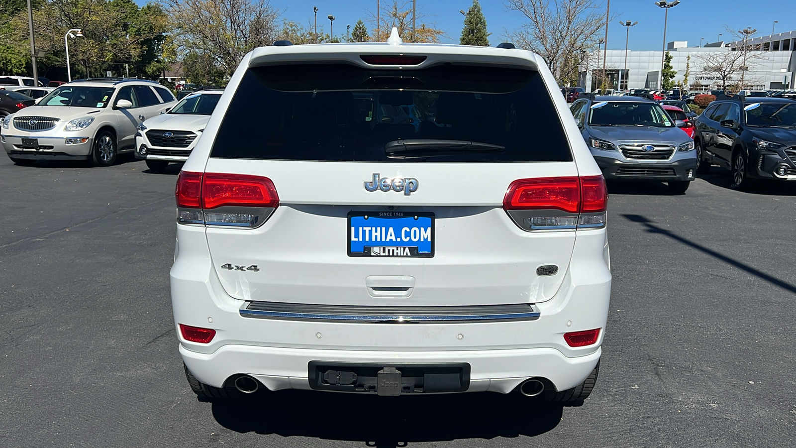 2015 Jeep Grand Cherokee Overland 5