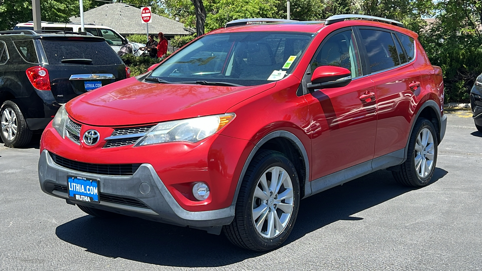 2015 Toyota RAV4 Limited 1