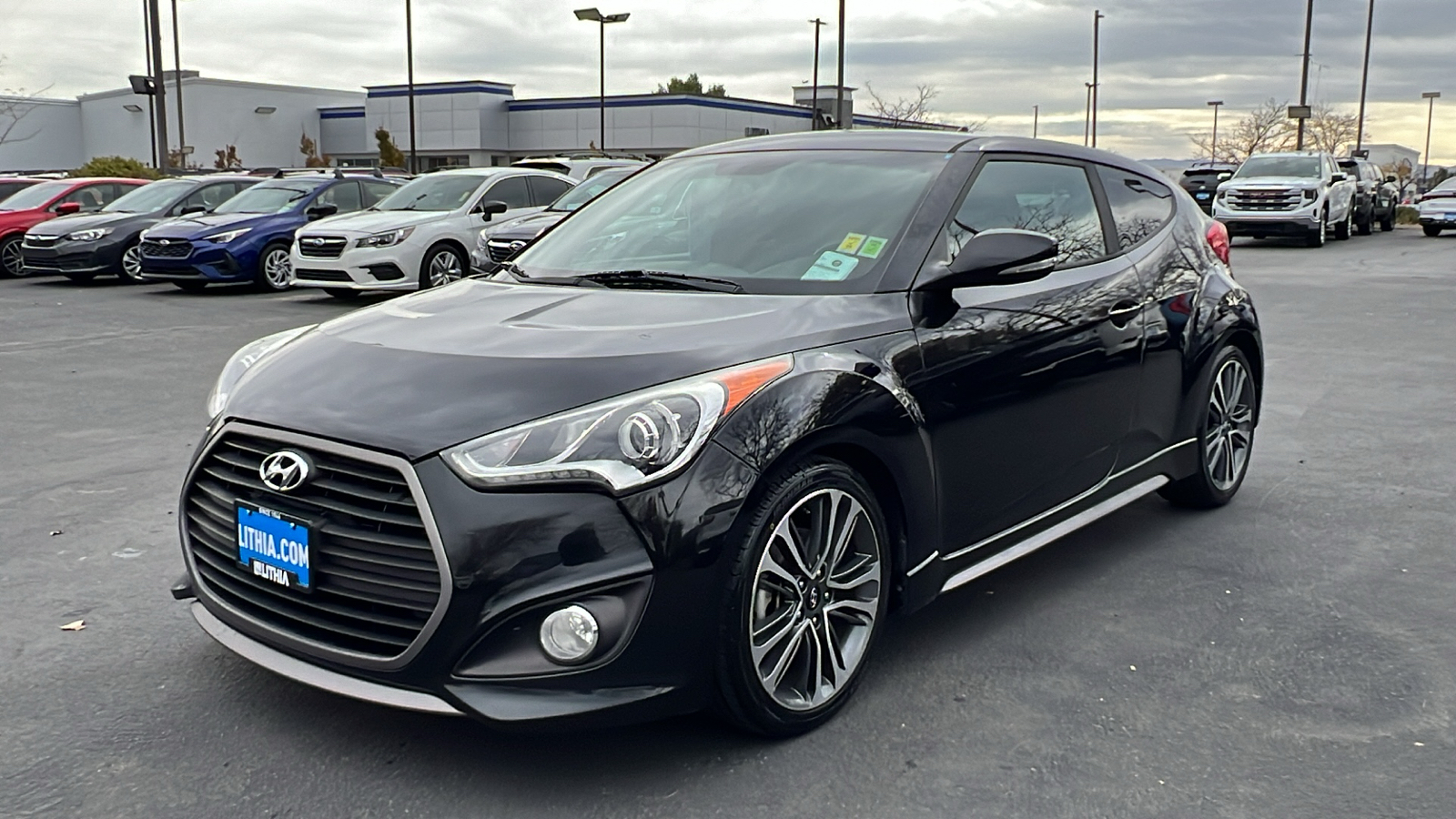 2016 Hyundai Veloster Turbo 1