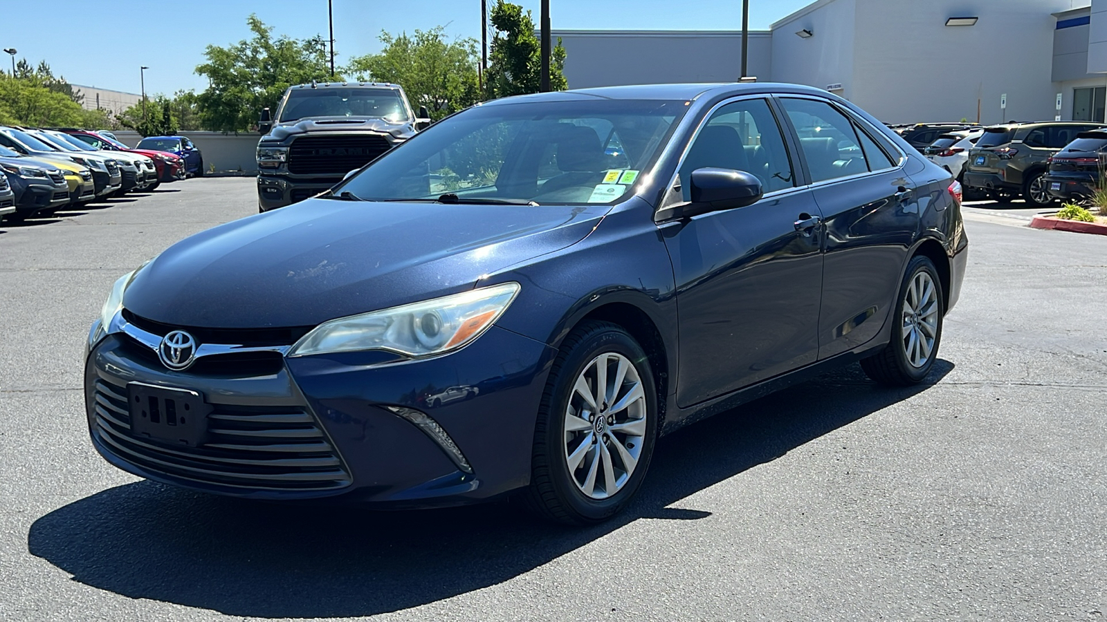 2016 Toyota Camry XLE 1