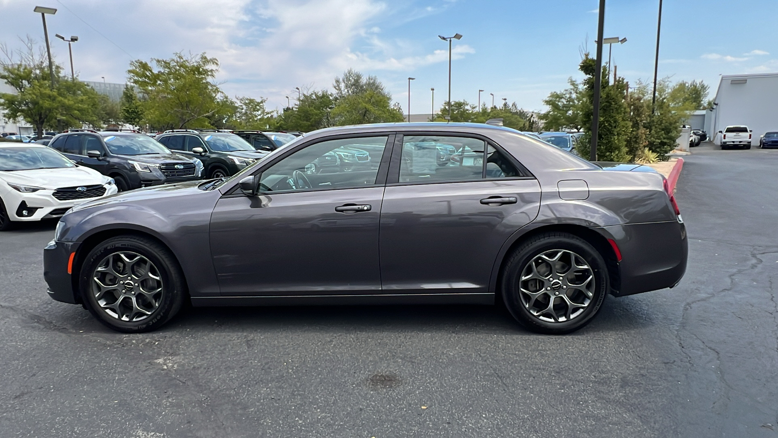 2017 Chrysler 300 300S 3