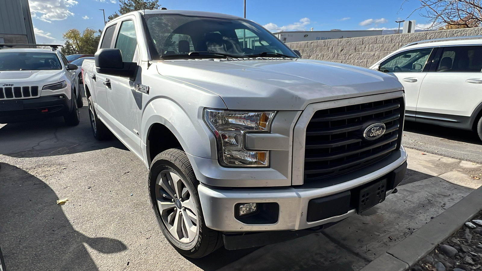 2017 Ford F-150 XL 4WD SuperCrew 5.5 Box 3