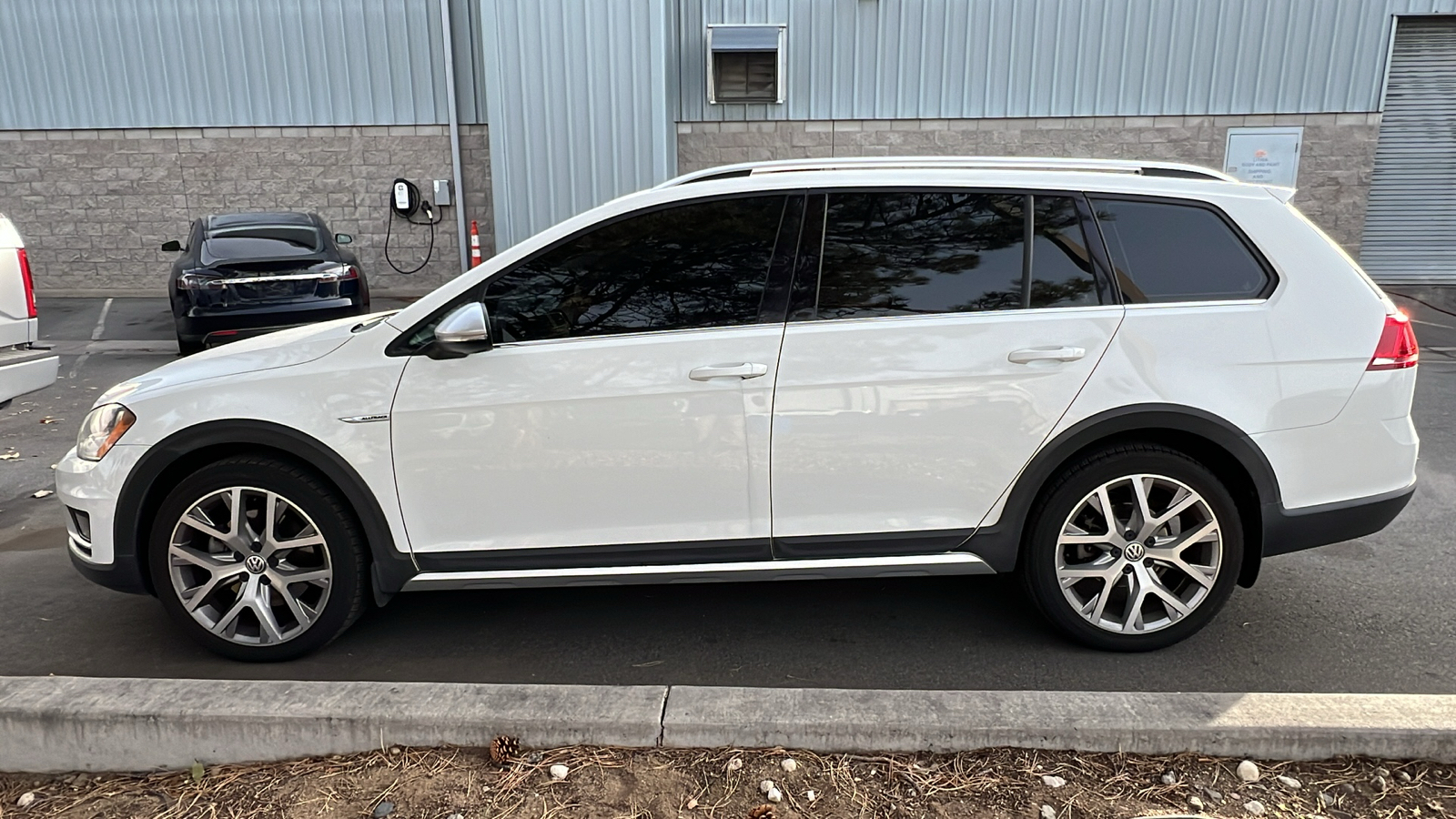 2017 Volkswagen Golf Alltrack SE 10