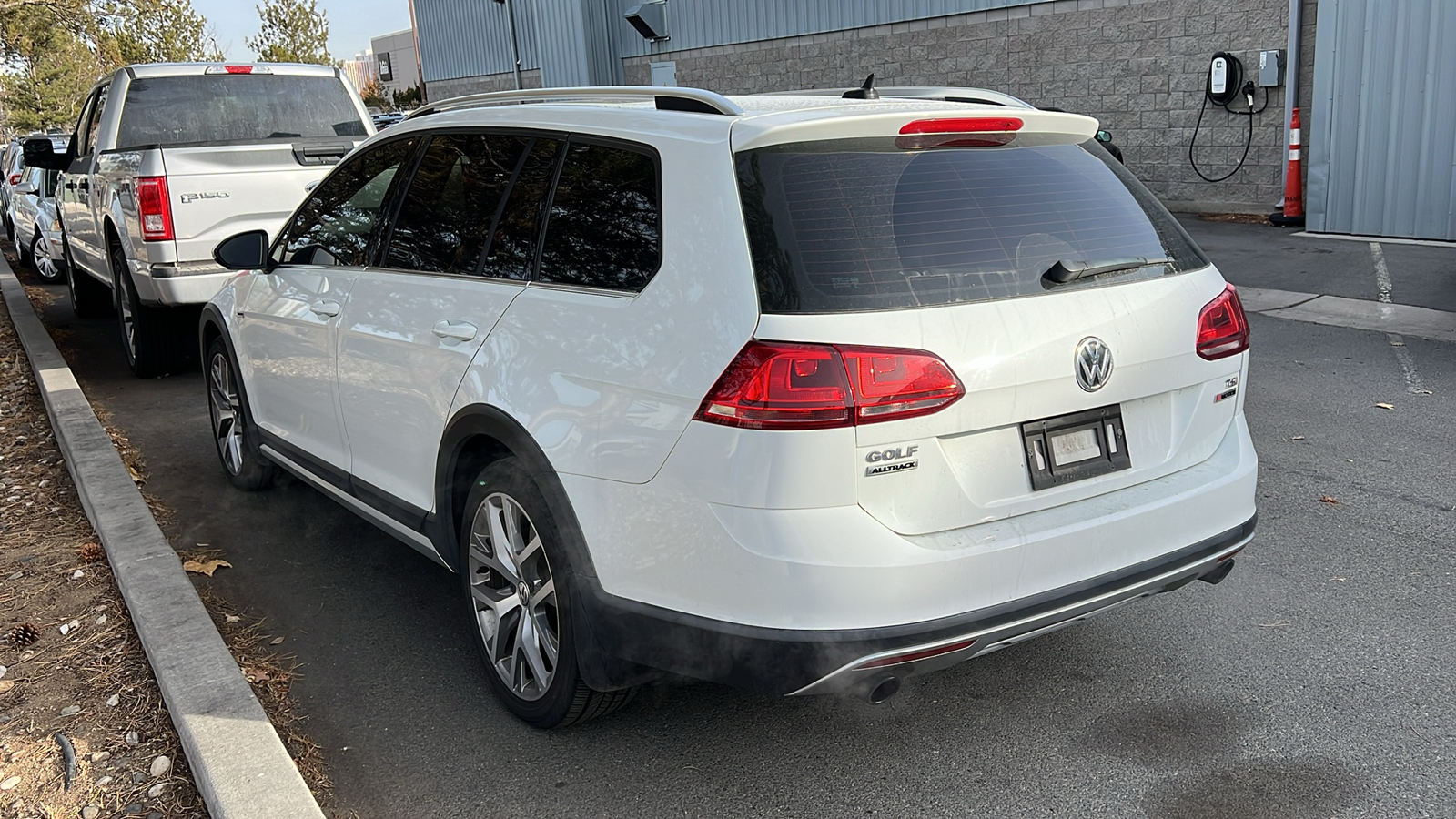 2017 Volkswagen Golf Alltrack SE 15