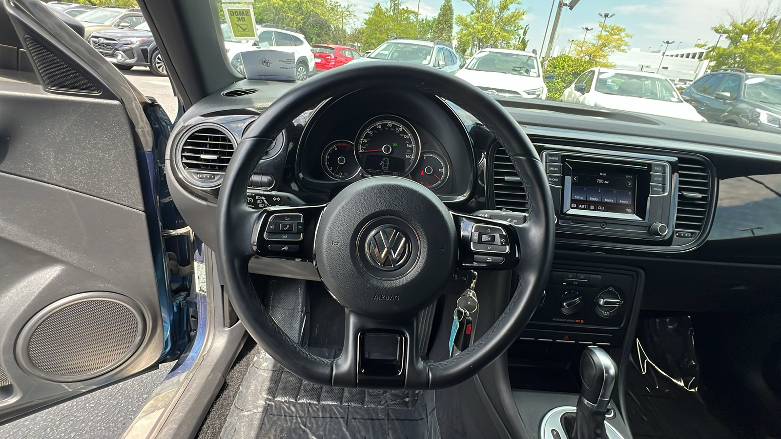 2017 Volkswagen Beetle 1.8T S 15