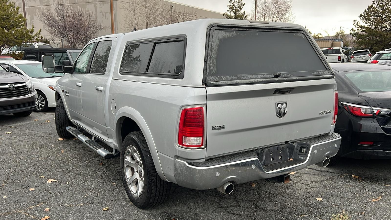 2017 Ram 1500 Laramie 4x4 Crew Cab 57 Box 16