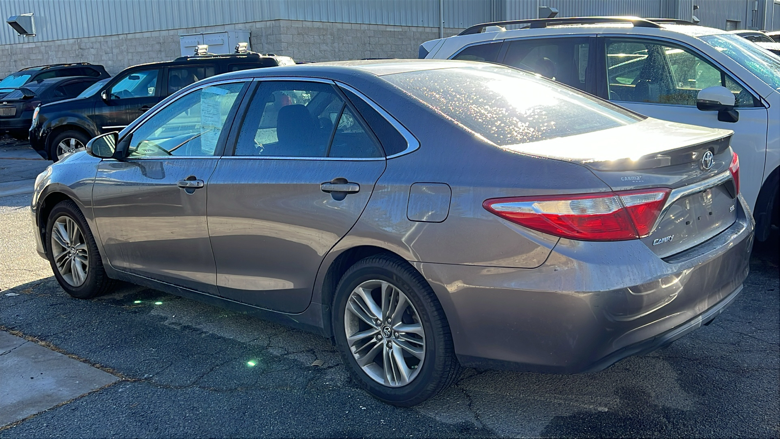 2017 Toyota Camry SE 11