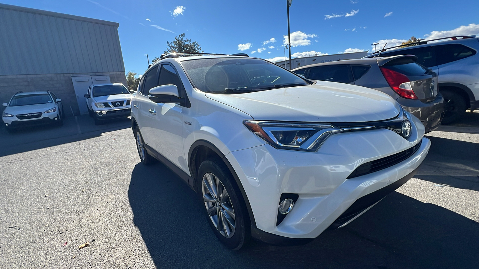 2018 Toyota RAV4 Hybrid Limited 17