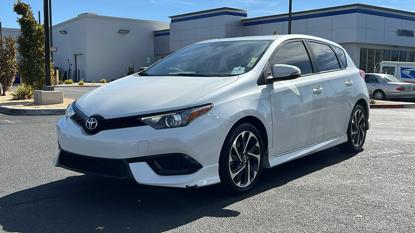 2018 Toyota Corolla iM  1