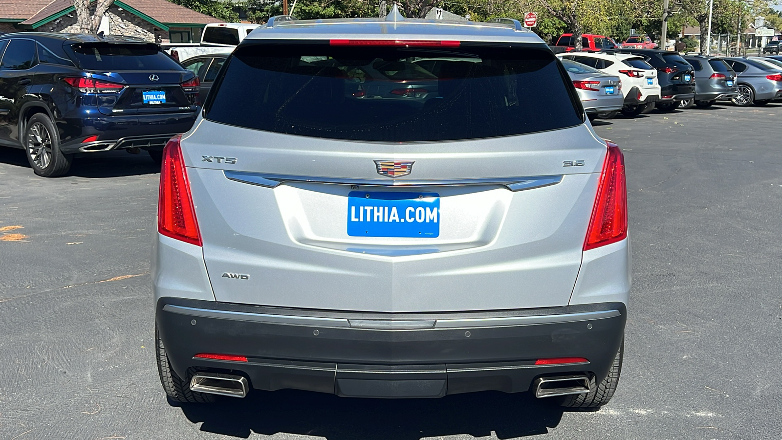 2018 Cadillac XT5 Luxury AWD 5