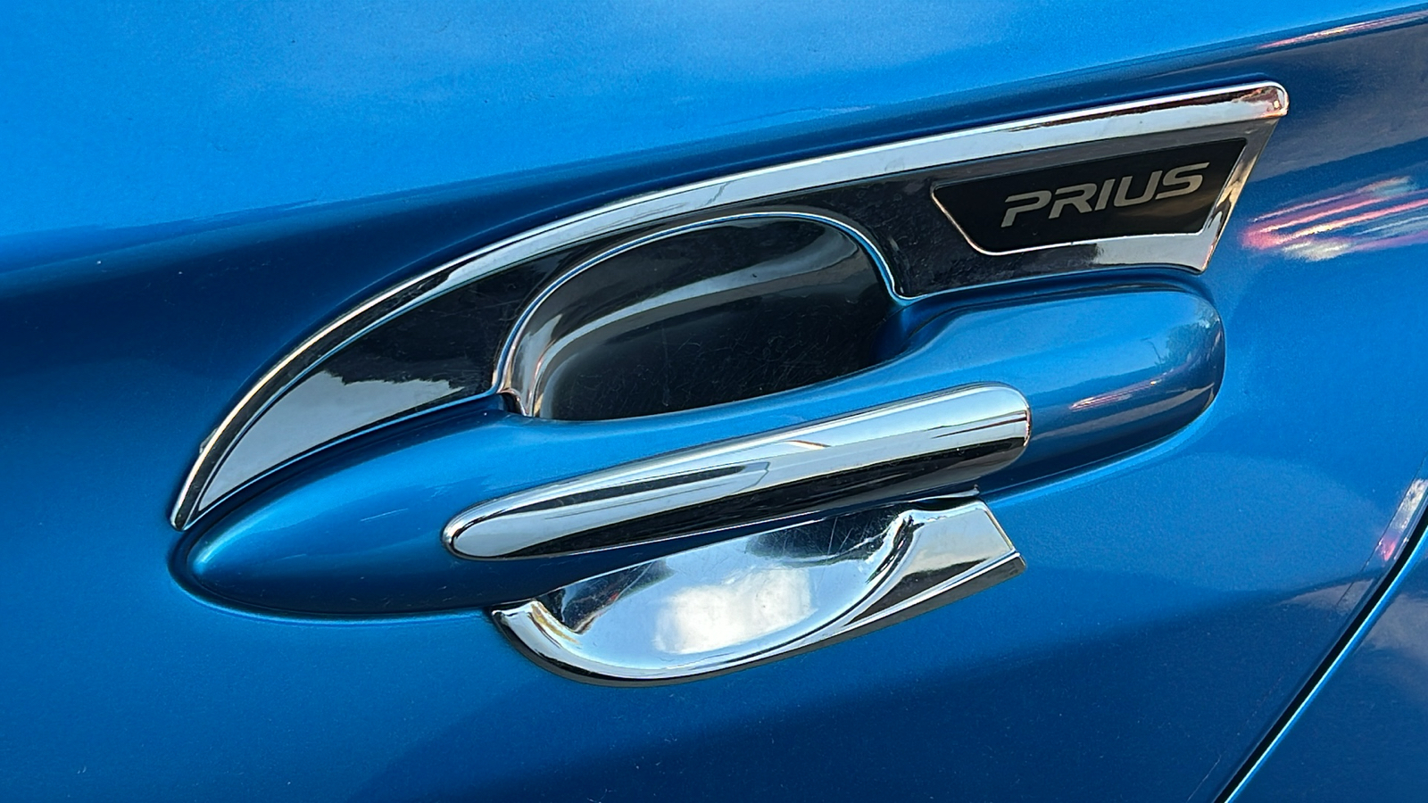 2019 Toyota Prius XLE 10