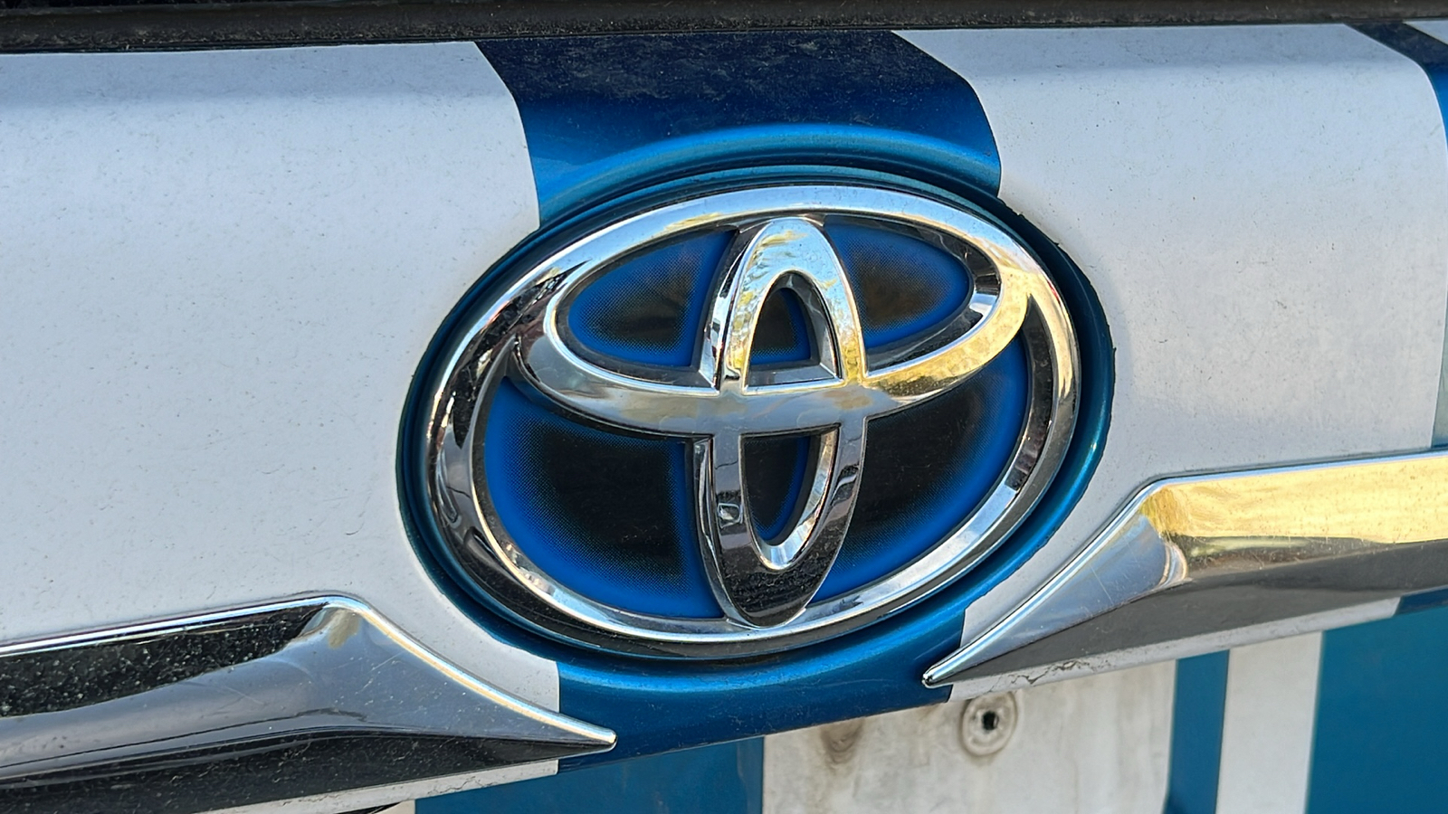 2019 Toyota Prius XLE 15