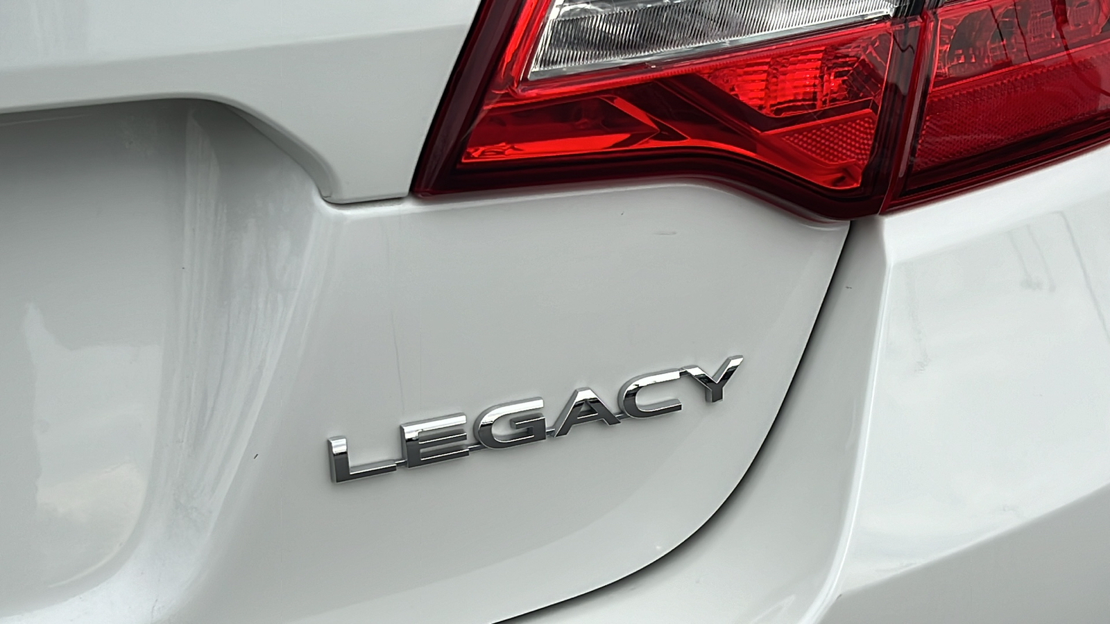 2019 Subaru Legacy  7