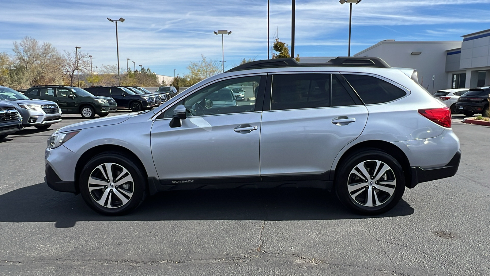 2019 Subaru Outback Limited 3