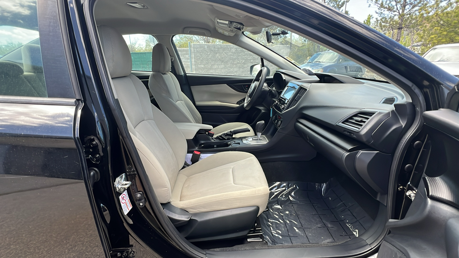 2019 Subaru Impreza  14