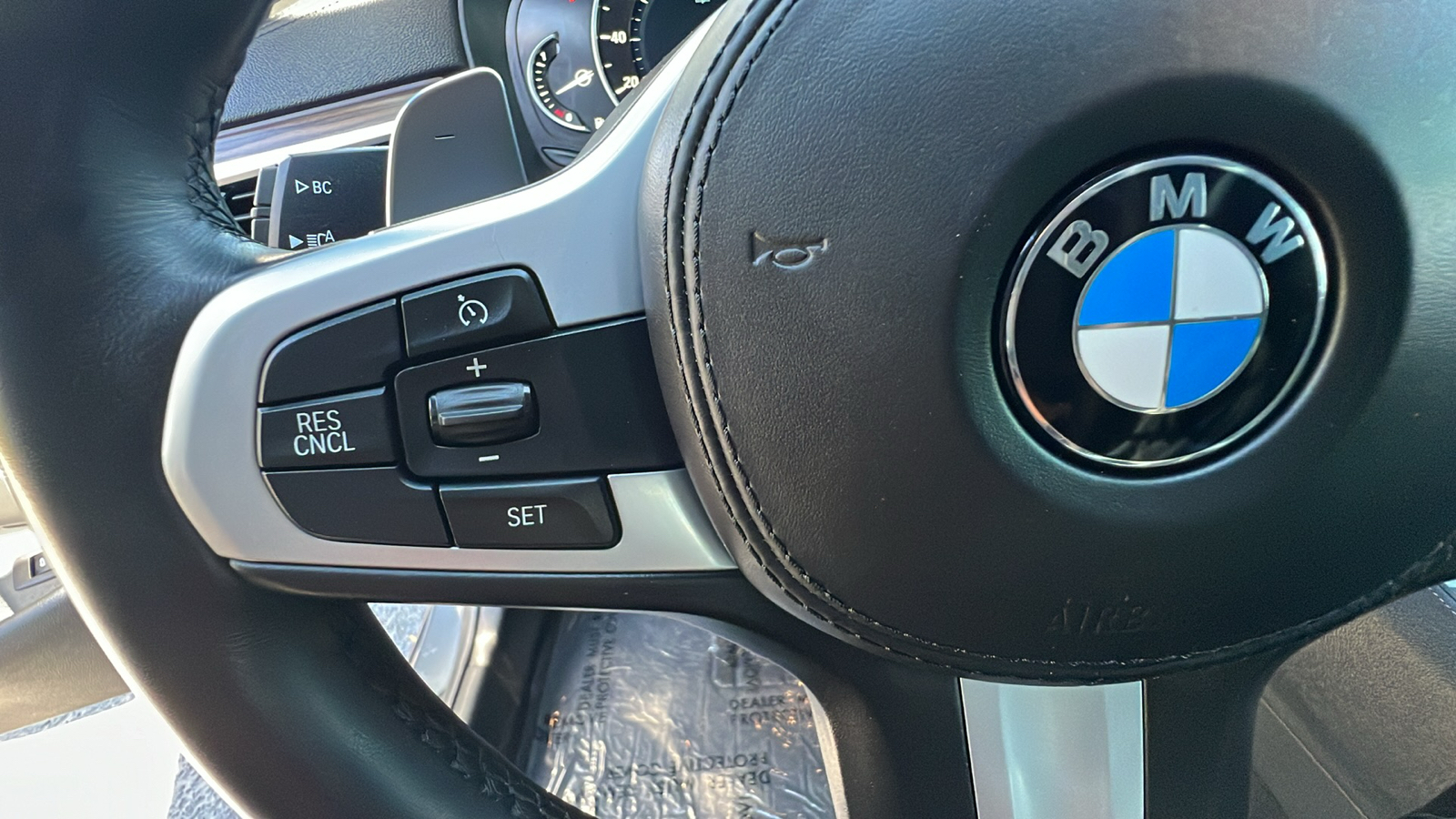 2019 BMW 5 Series M550i xDrive 28