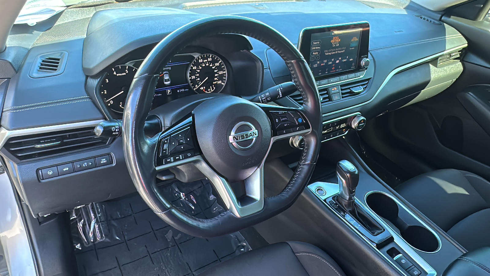 2019 Nissan Altima 2.5 SV 2