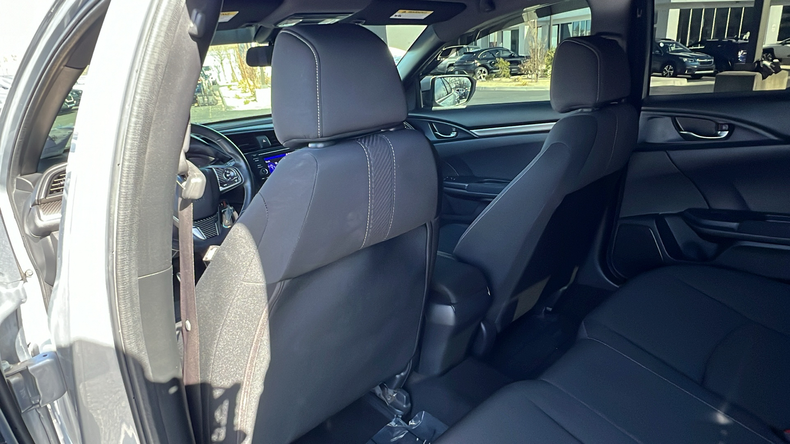 2019 Honda Civic Hatchback Sport 12