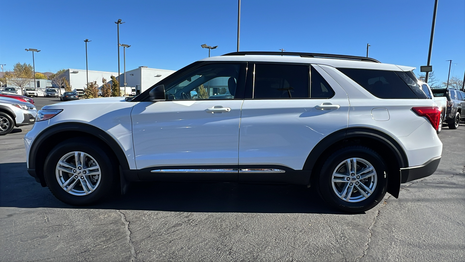 2020 Ford Explorer XLT 3