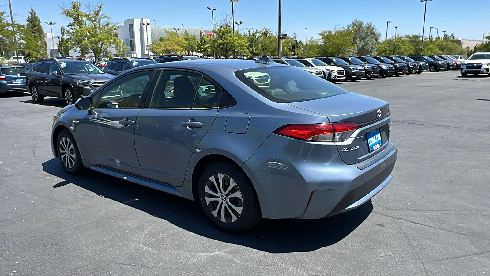 2021 Toyota Corolla Hybrid LE 4