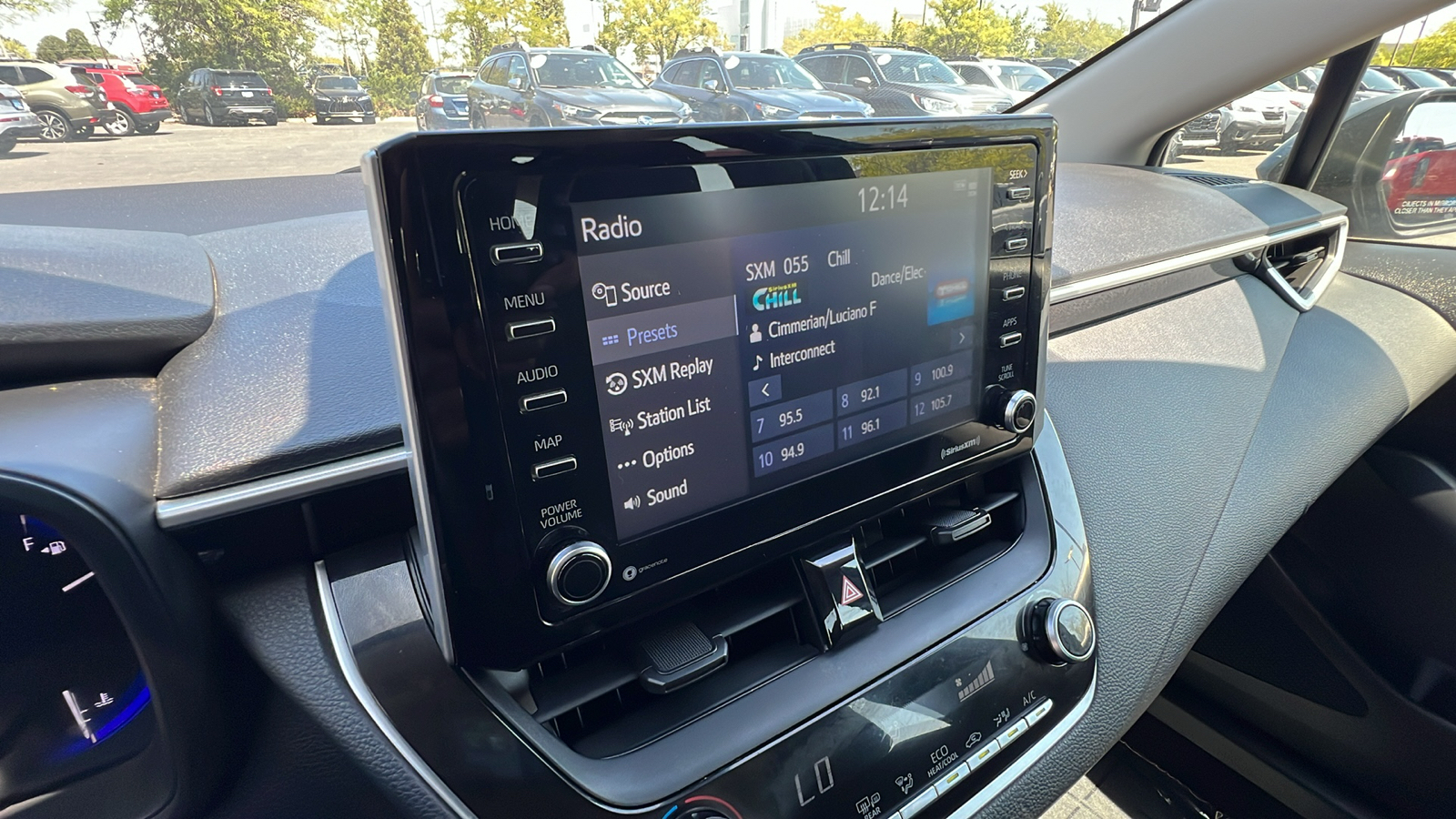 2021 Toyota Corolla Hybrid LE 16