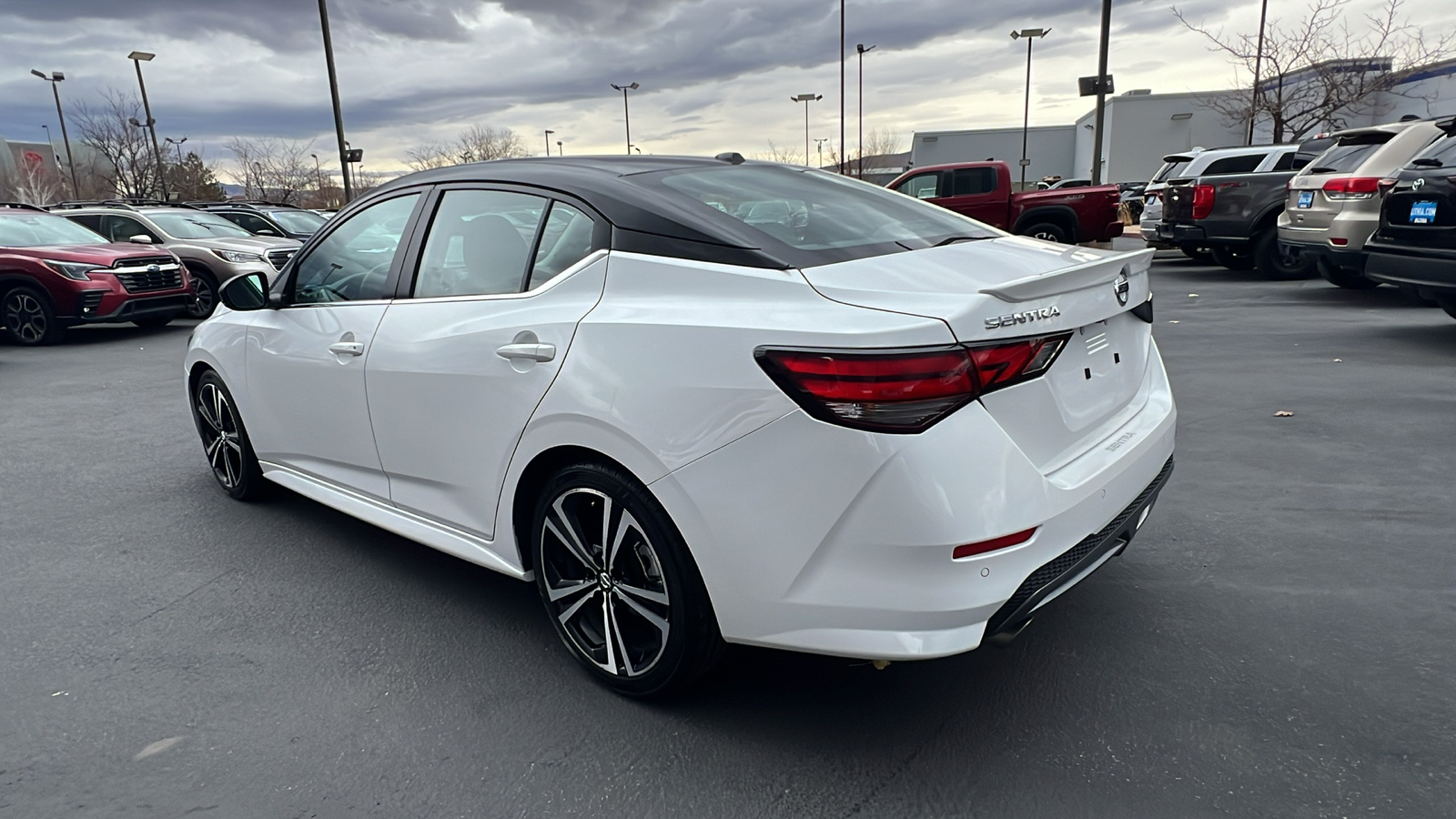 2021 Nissan Sentra SR 4