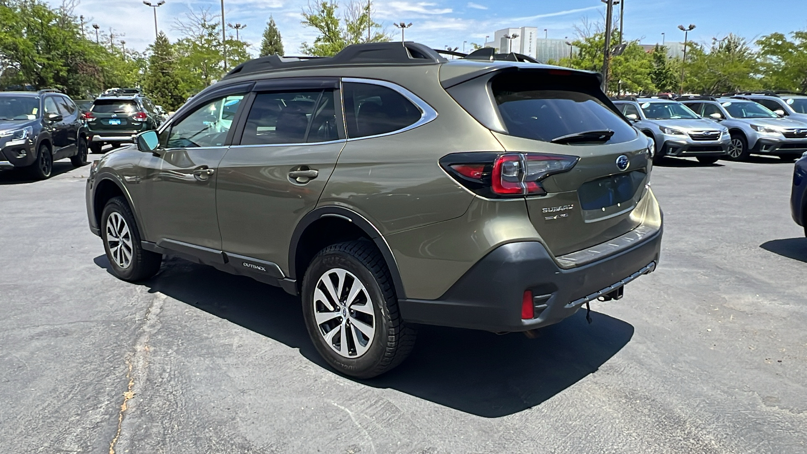 2022 Subaru Outback Premium 4