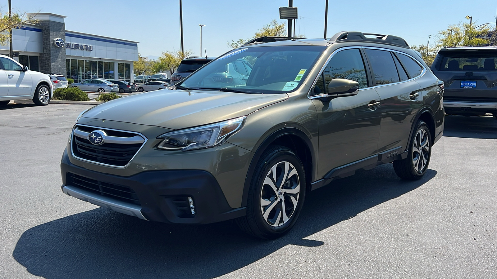 2022 Subaru Outback Limited XT 1