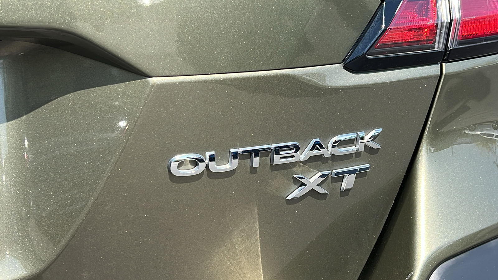 2022 Subaru Outback Limited XT 7