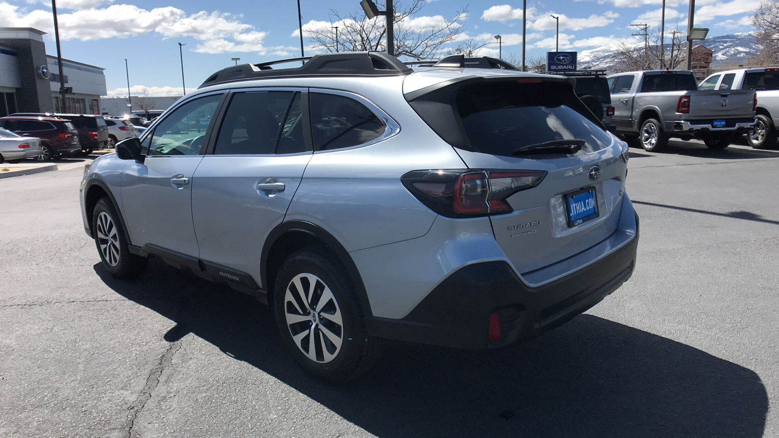 2022 Subaru Outback Premium 4