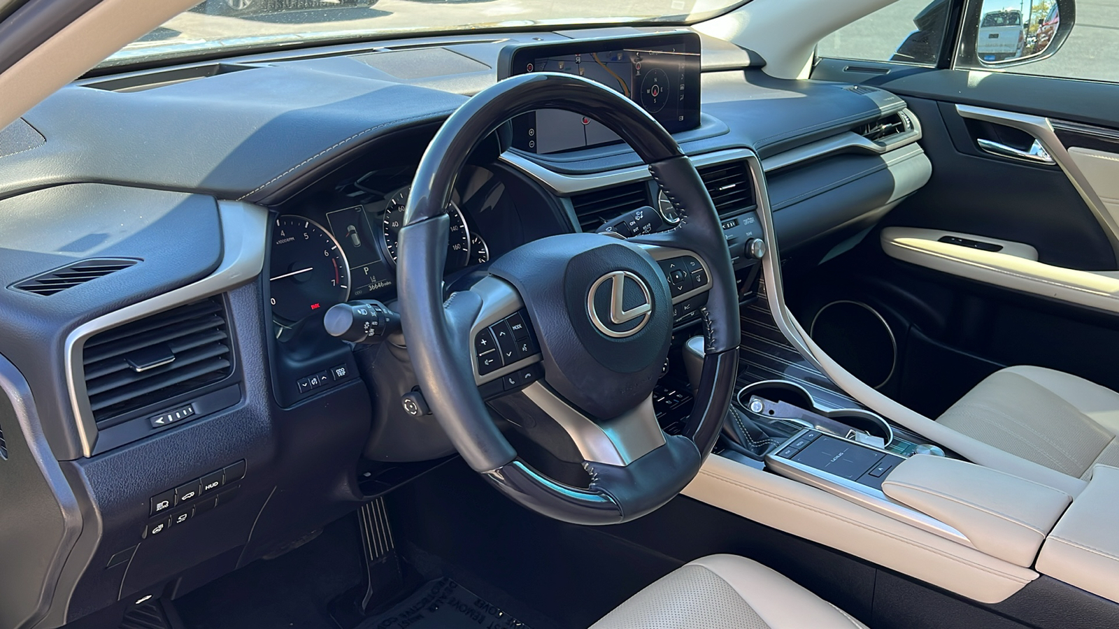 2022 Lexus RX  2