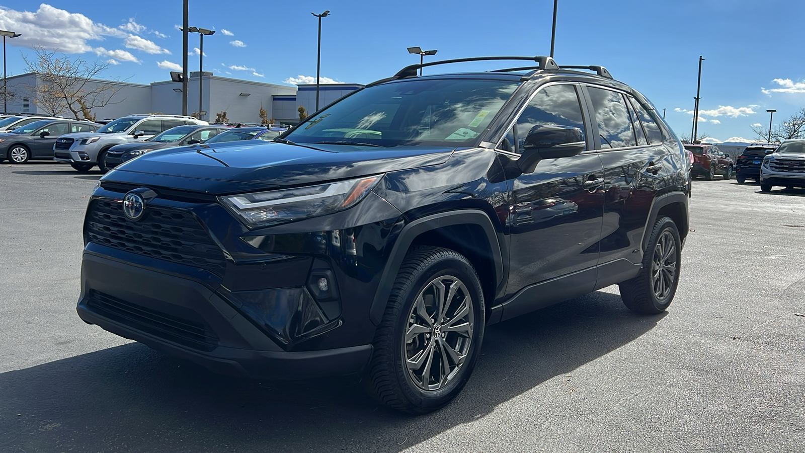 2022 Toyota RAV4 Hybrid XLE Premium 1