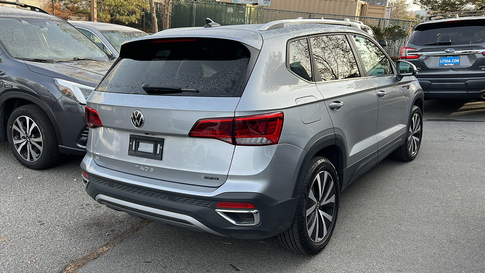 2022 Volkswagen Taos SE 14