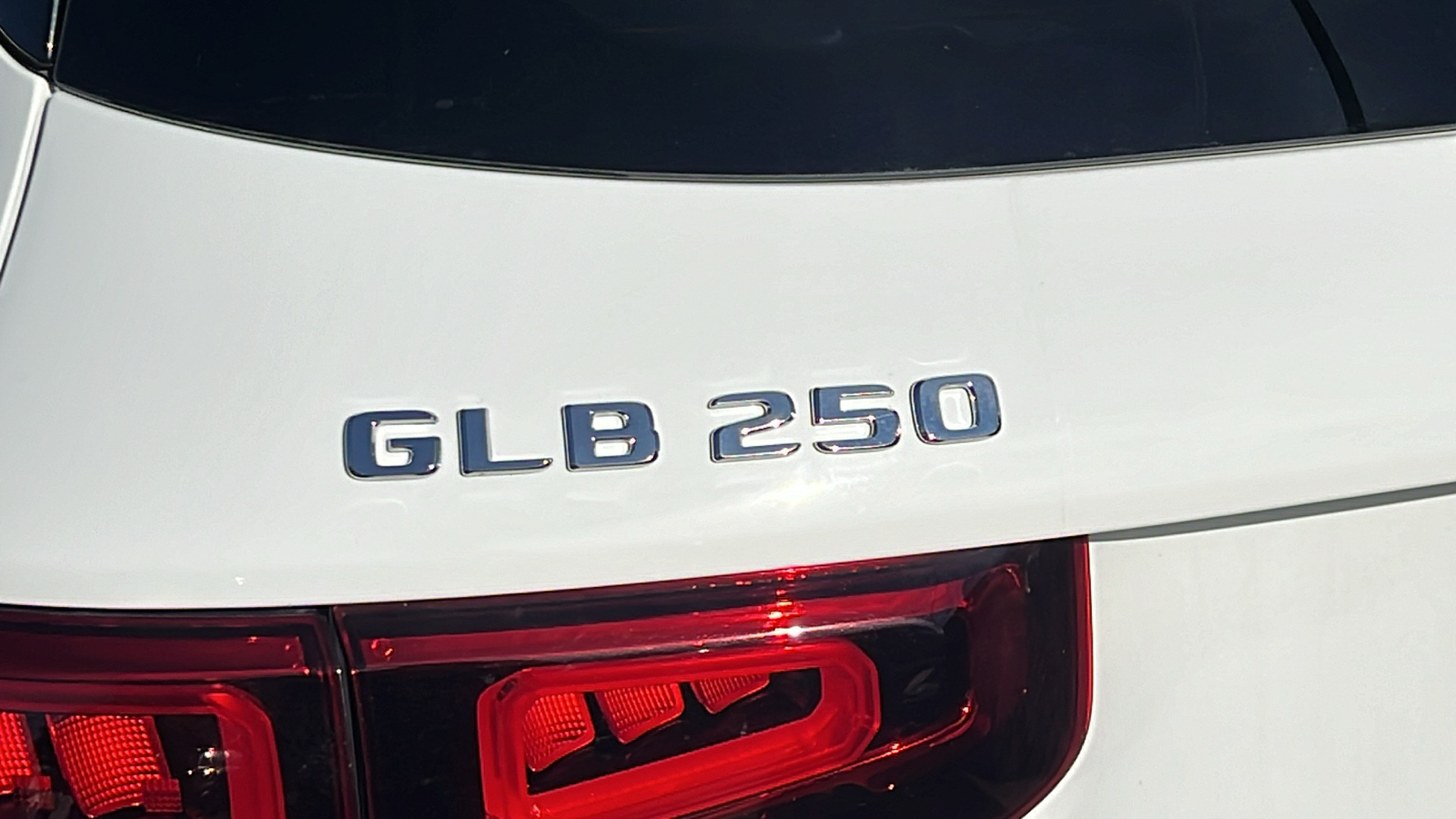 2022 Mercedes-Benz GLB GLB 250 7