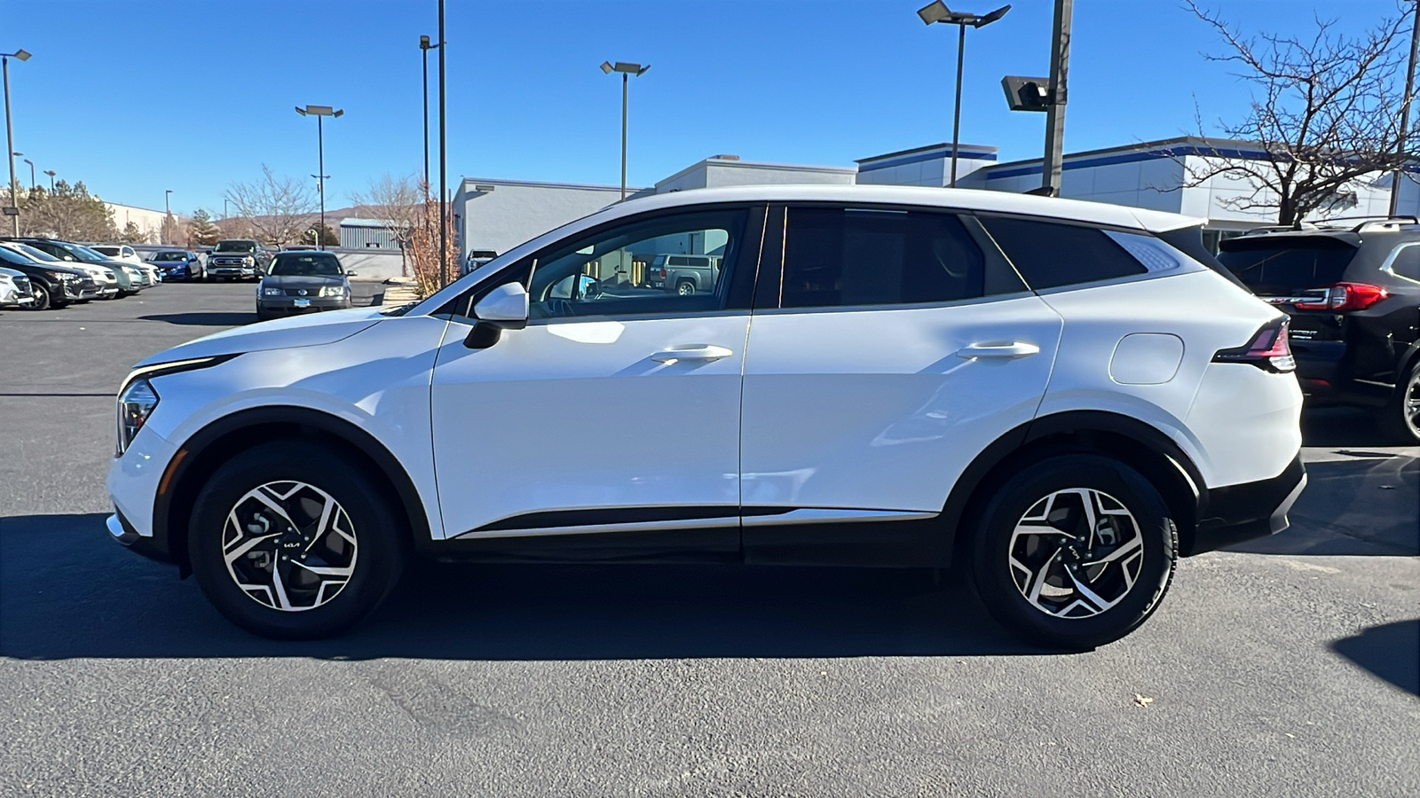 2023 Kia Sportage LX 3