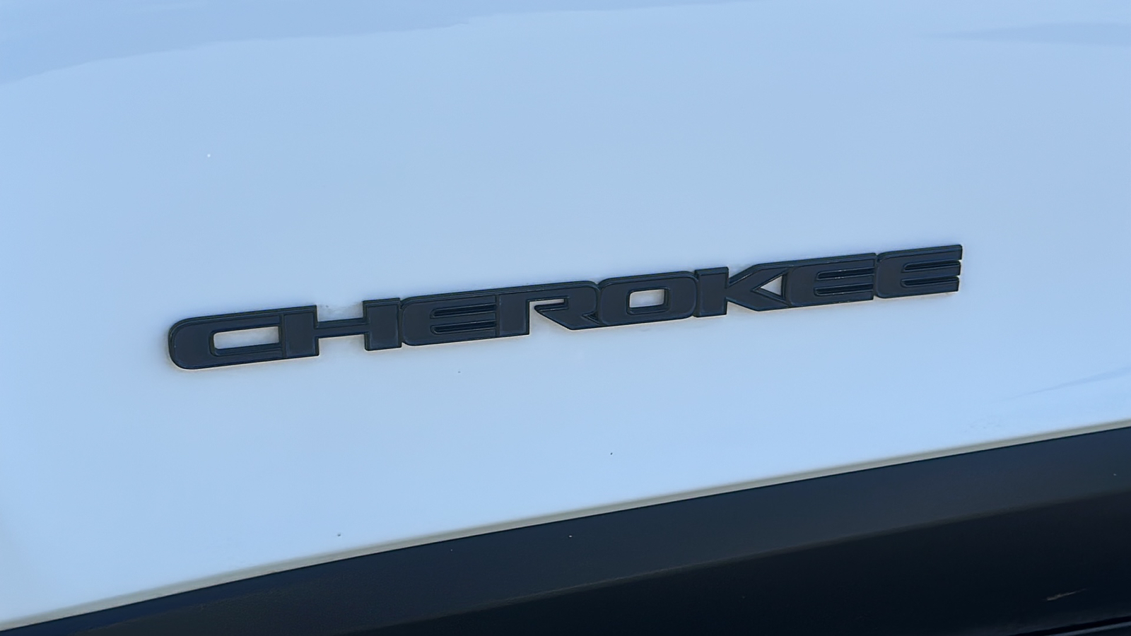 2023 Jeep Cherokee Altitude Lux 7