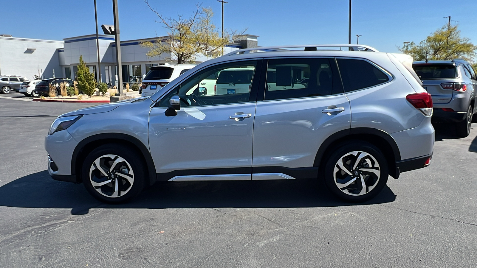 2023 Subaru Forester Touring 3