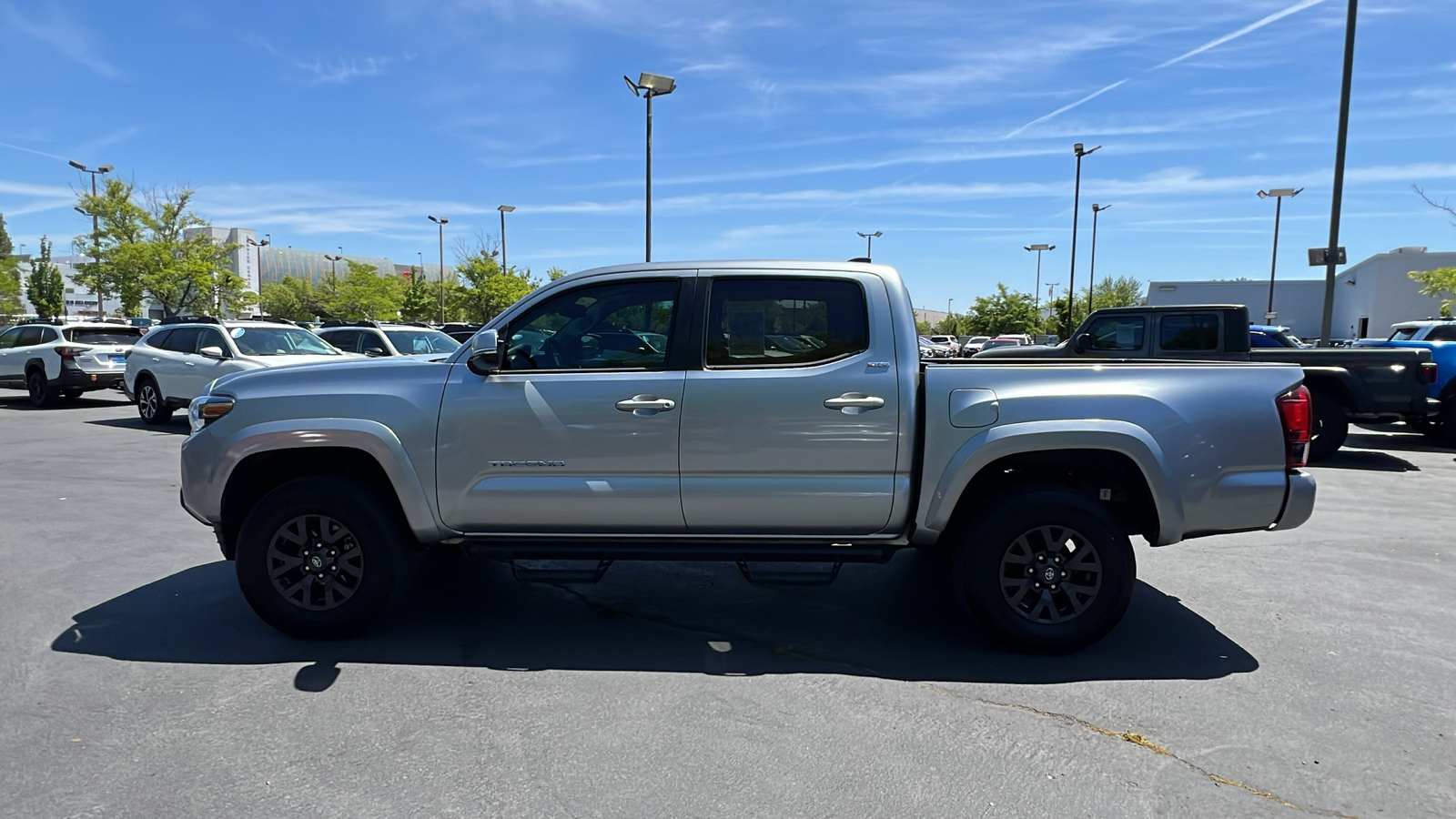 2023 Toyota Tacoma SR5 Double Cab 5 Bed V6 AT 3