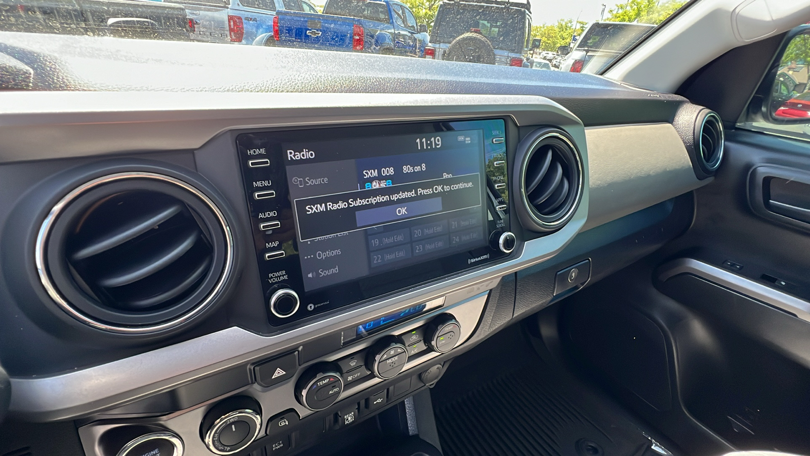 2023 Toyota Tacoma SR5 Double Cab 5 Bed V6 AT 16