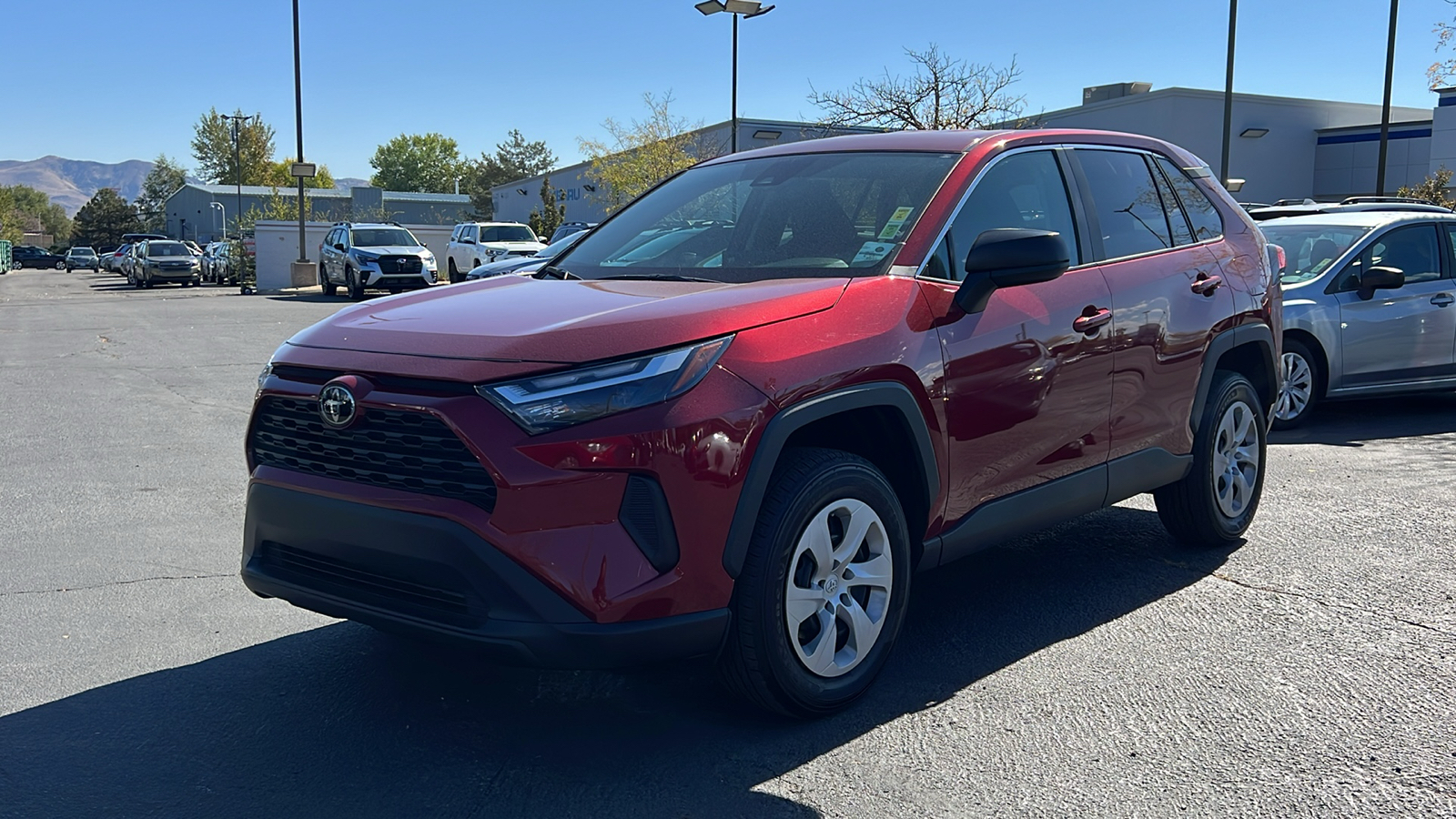 2023 Toyota RAV4 LE 1