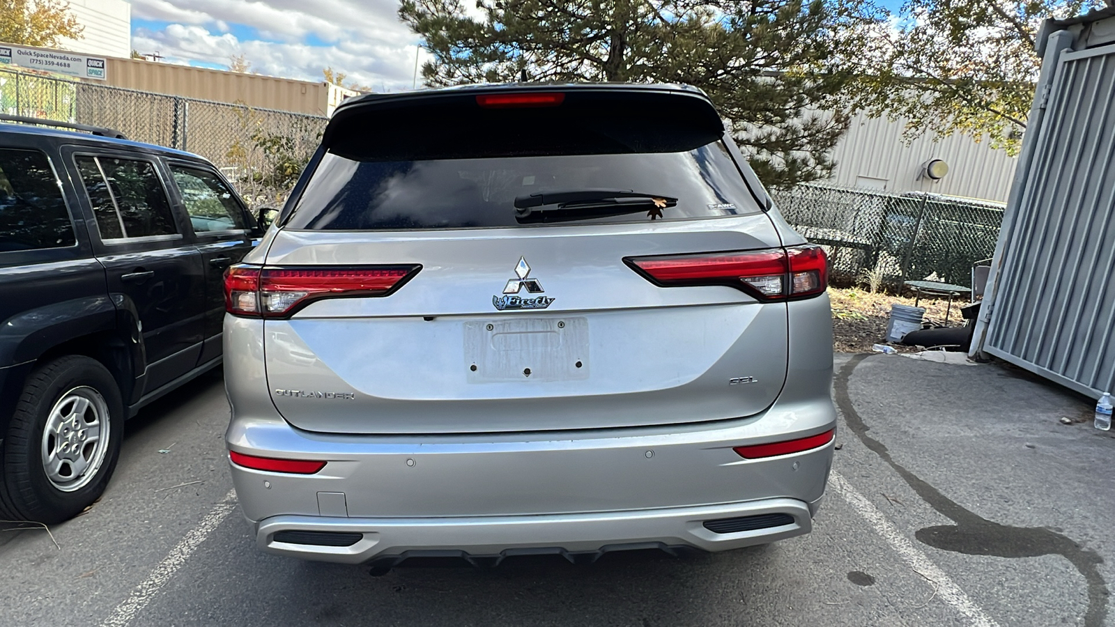 2023 Mitsubishi Outlander SEL 9