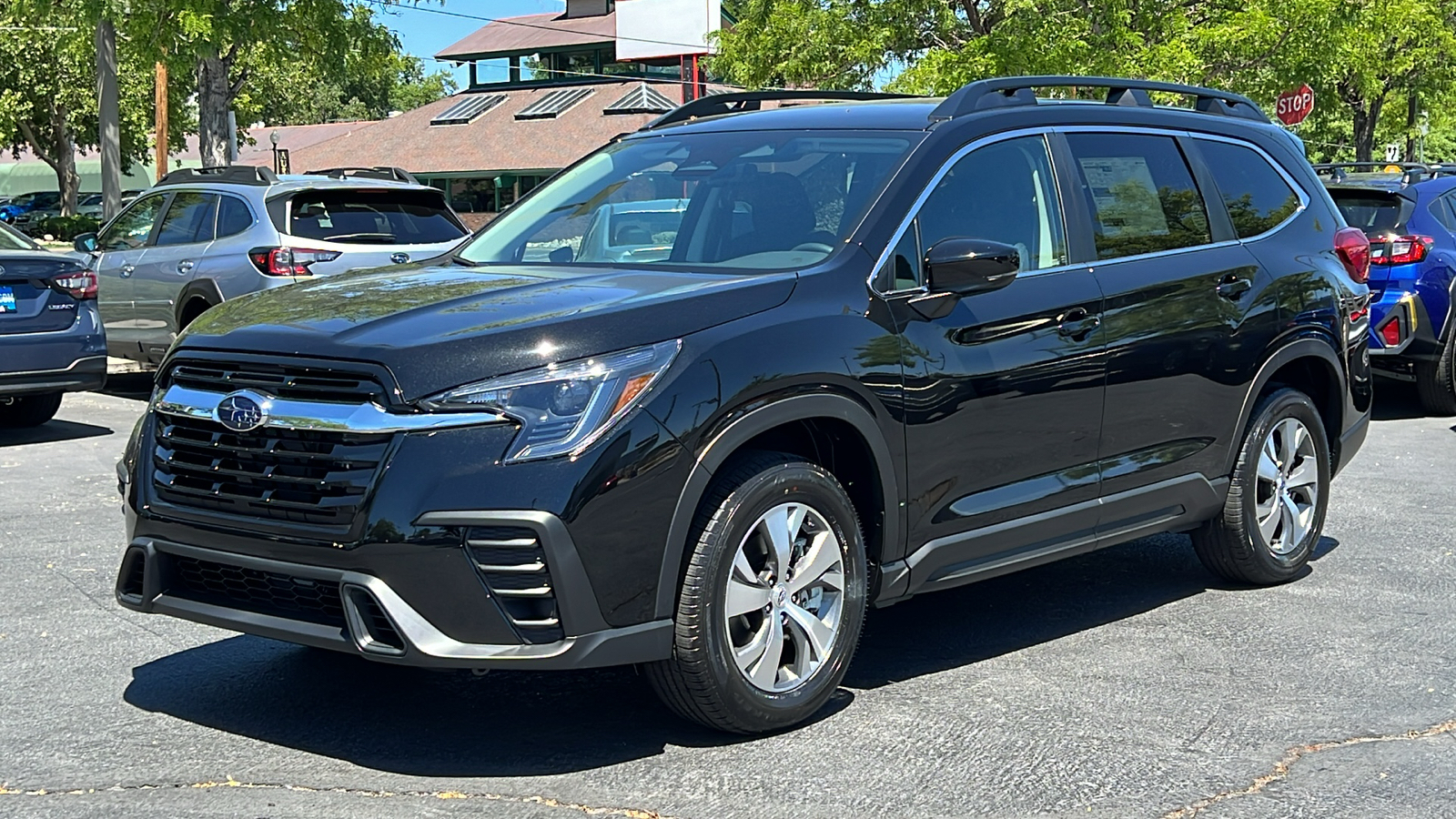 2024 Subaru Ascent Premium 1