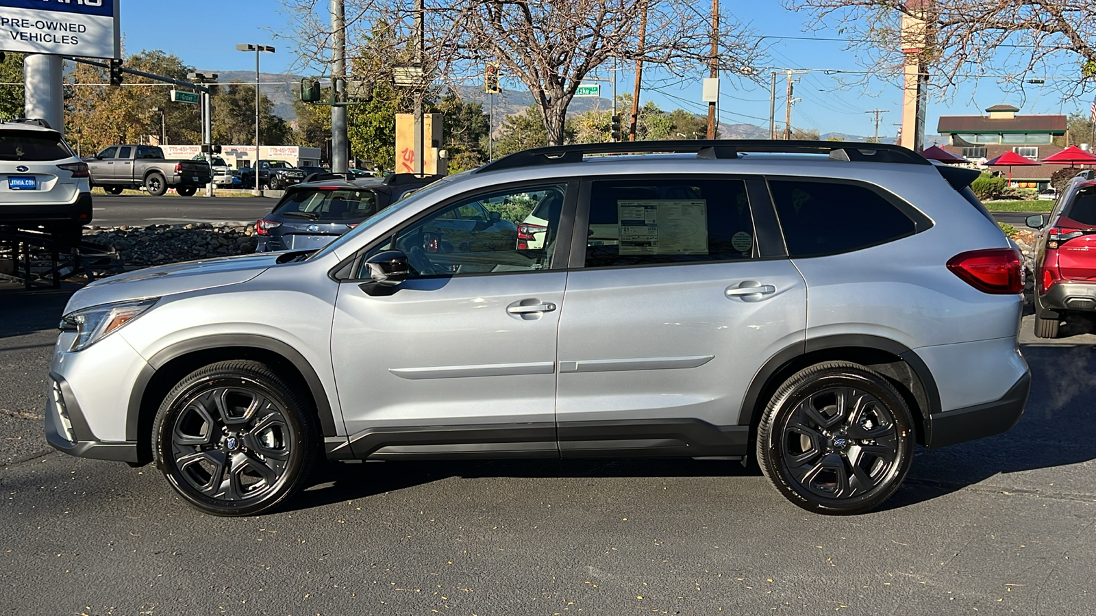 2024 Subaru Ascent Onyx Edition 3