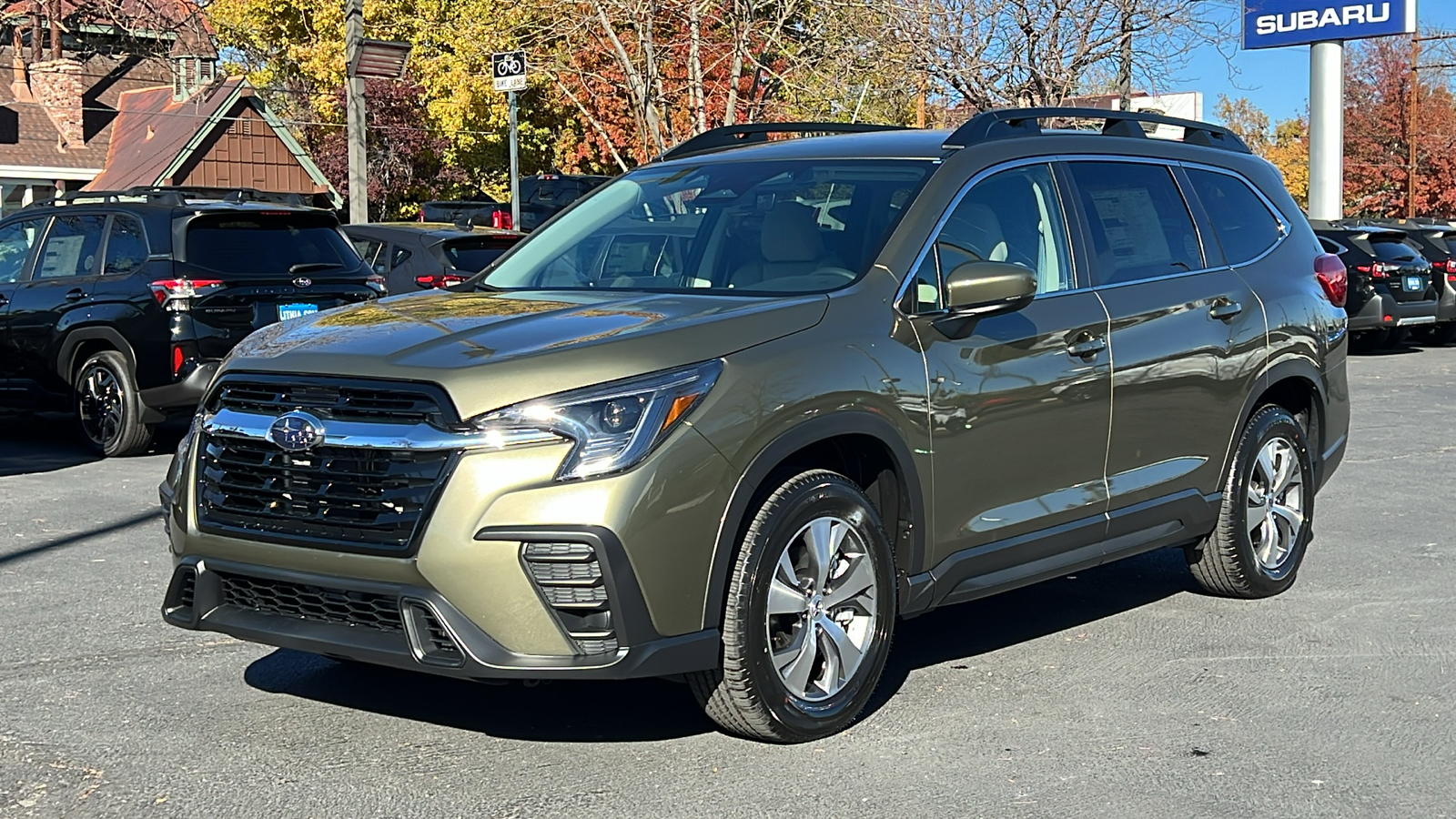 2024 Subaru Ascent Premium 1