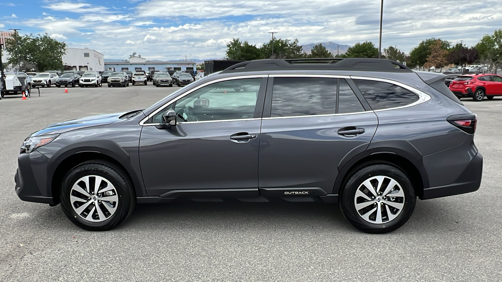 2025 Subaru Outback Premium 3