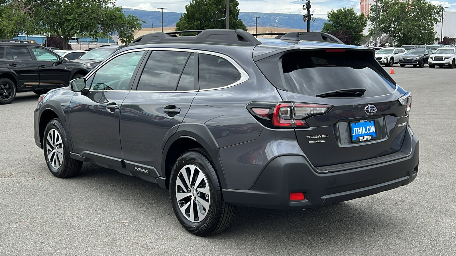 2025 Subaru Outback Premium 4